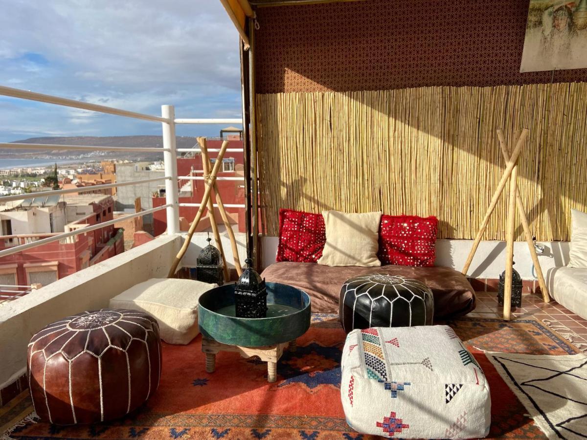 Caban Surf Vandrarhem Tamraght Exteriör bild