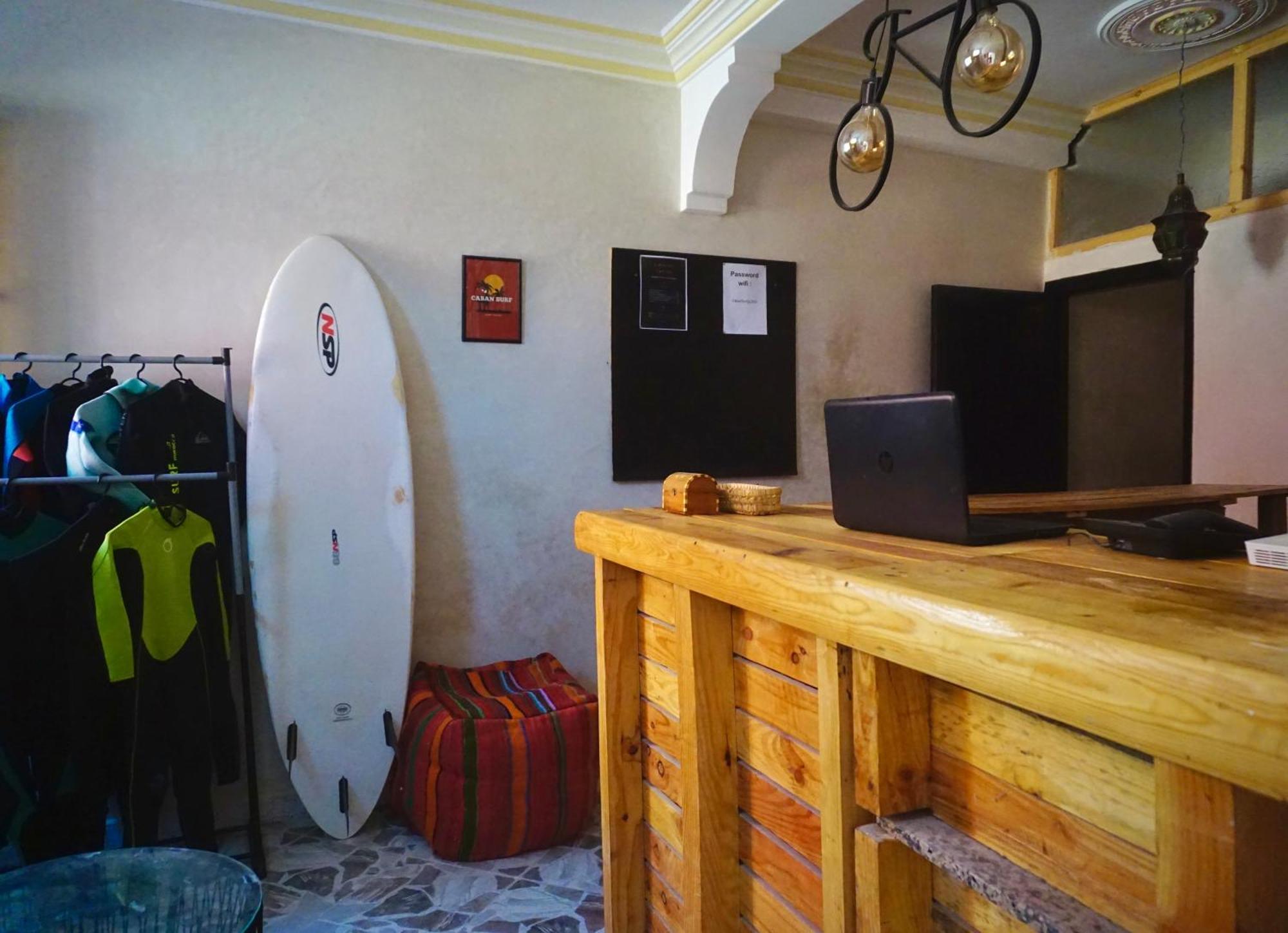 Caban Surf Vandrarhem Tamraght Exteriör bild